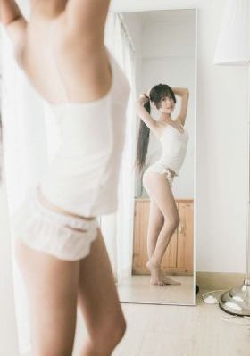 左耳电影在线完整版免费观看_HD日韩电影在线